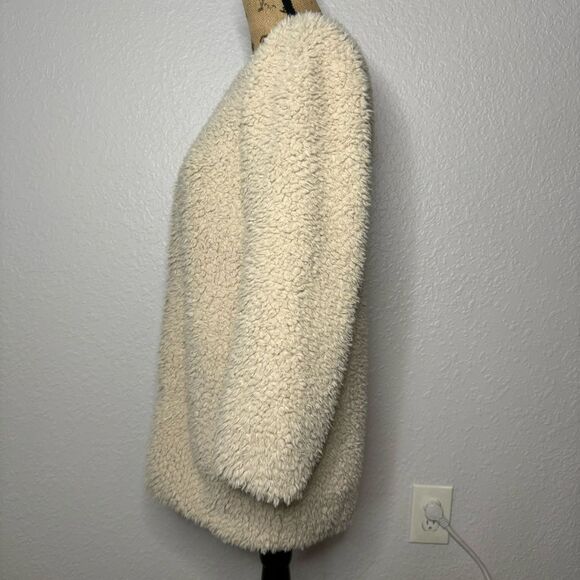 Aritzia Wilfred White Laboratorie Teddy Jacket Size XXS Oversized Sherpa Cozy - Picture 8 of 8